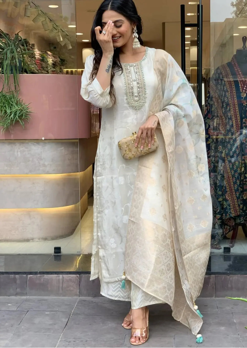 Luxe Russian Silk Jacquard Suit Set with Zari Dupatta Yooneck