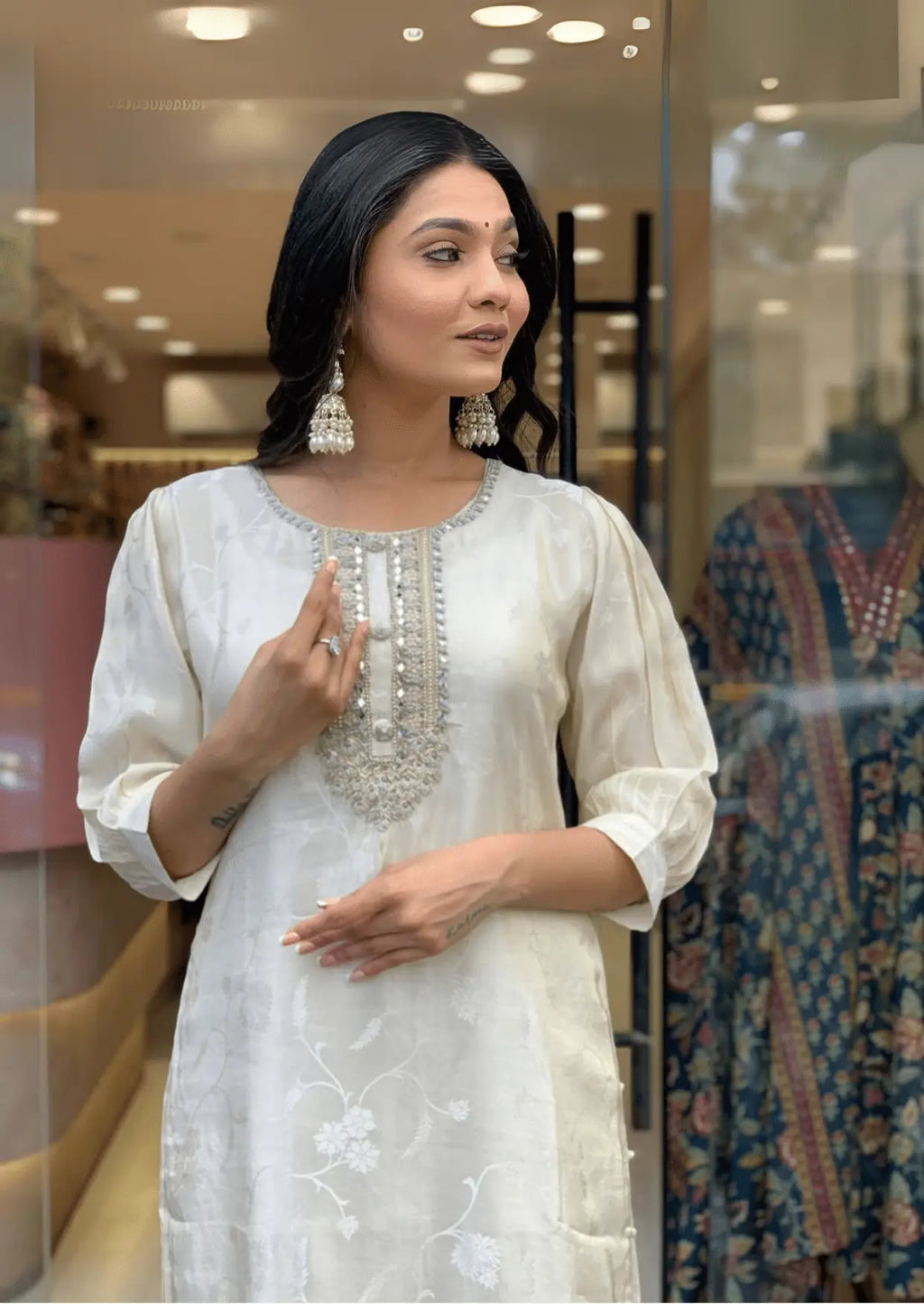 Luxe Russian Silk Jacquard Suit Set with Zari Dupatta Yooneck